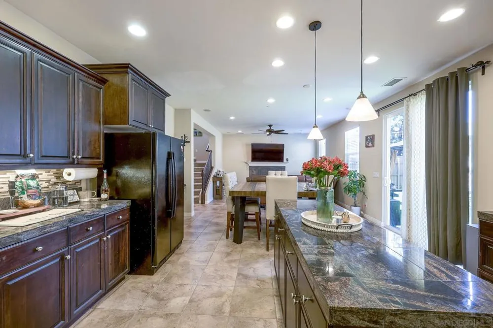3436 Laurashawn Ln Escondido, CA 92026