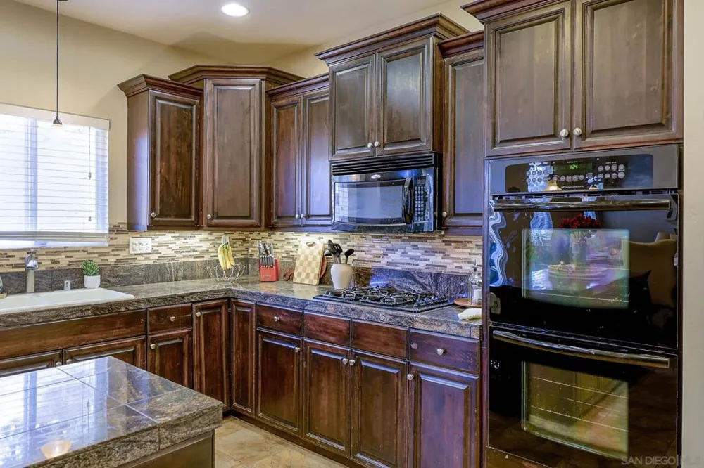 3436 Laurashawn Ln Escondido, CA 92026