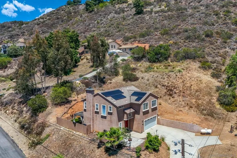 3436 Laurashawn Ln Escondido, CA 92026