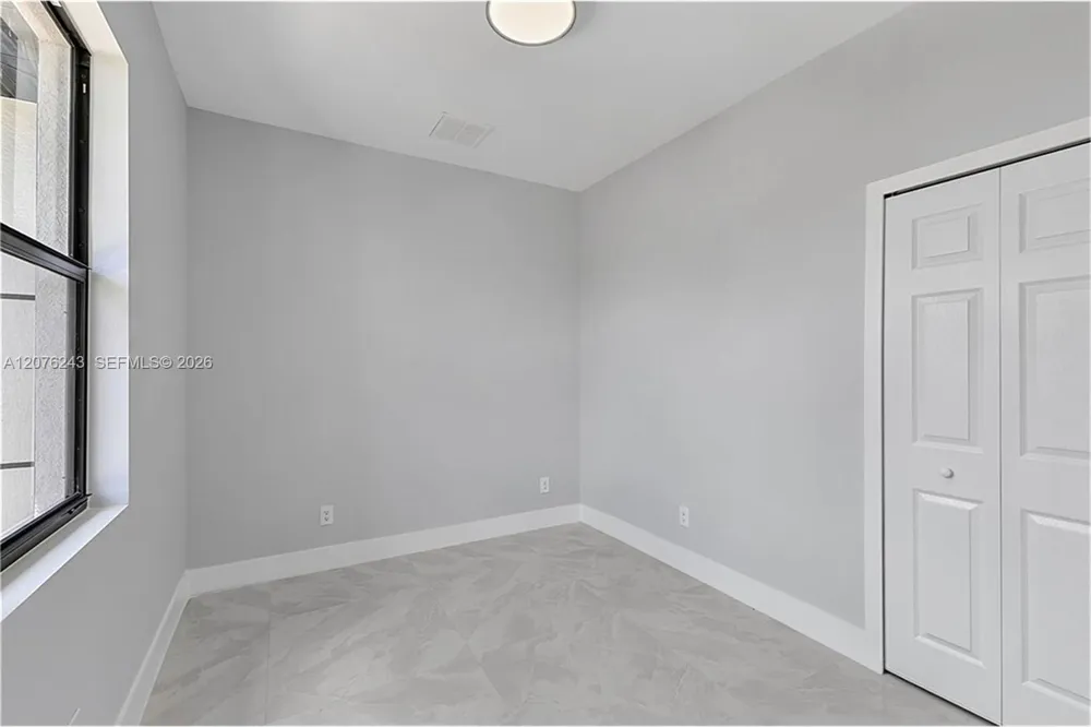 3006 39th ST SW Lehigh Acres, FL 33976