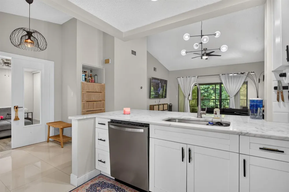 4111 NW 22ND STREET #250E Coconut Creek, FL 33066