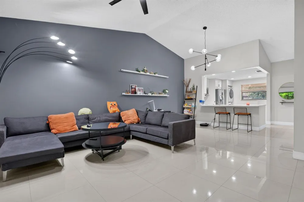 4111 NW 22ND STREET #250E Coconut Creek, FL 33066