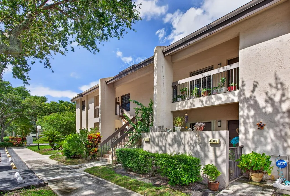 4111 NW 22ND STREET #250E Coconut Creek, FL 33066