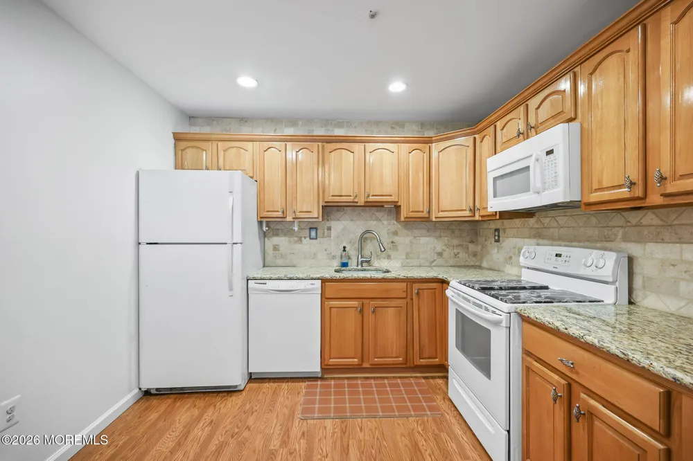 110 Amberly Drive #A Manalapan, NJ 07726