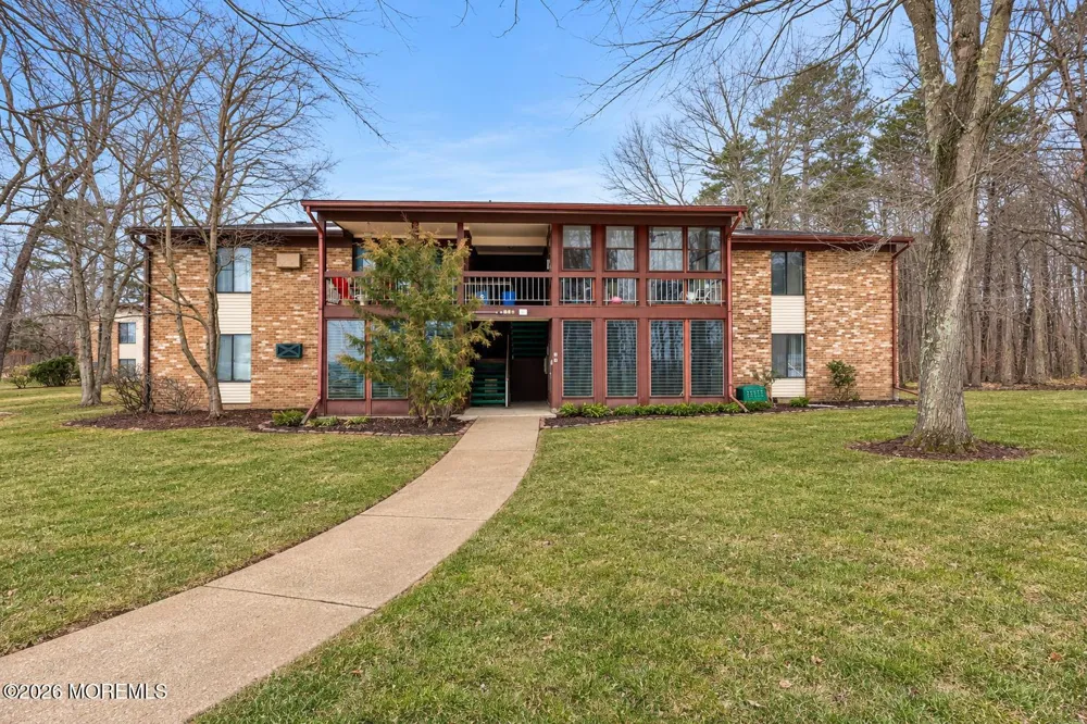 110 Amberly Drive #A Manalapan, NJ 07726