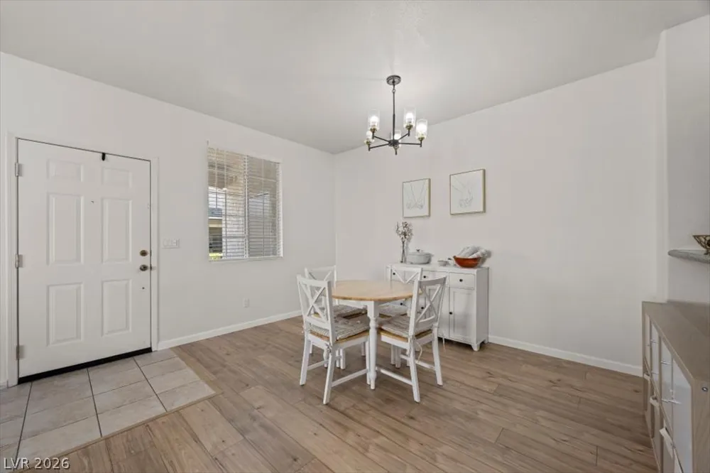 1617 Queen Victoria Street #102 Las Vegas, NV 89144