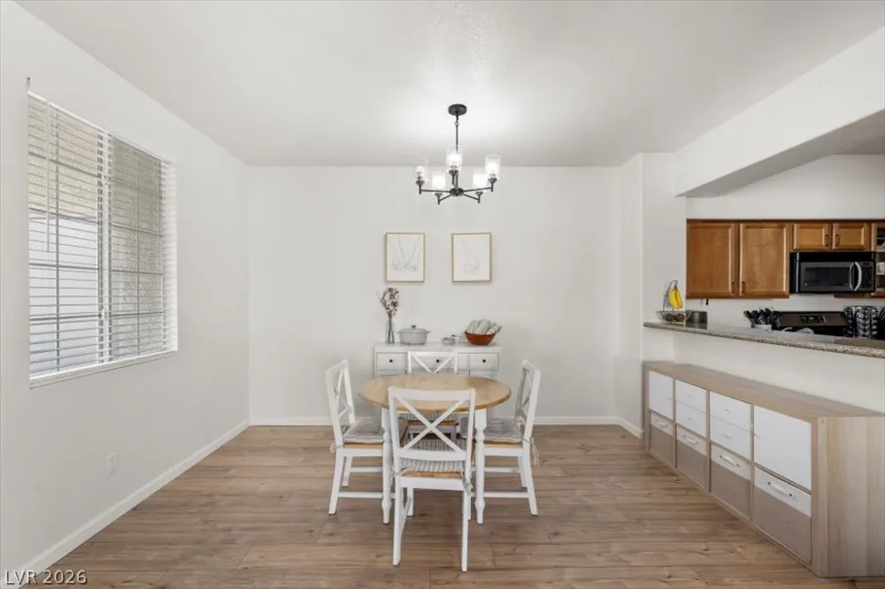 1617 Queen Victoria Street #102 Las Vegas, NV 89144