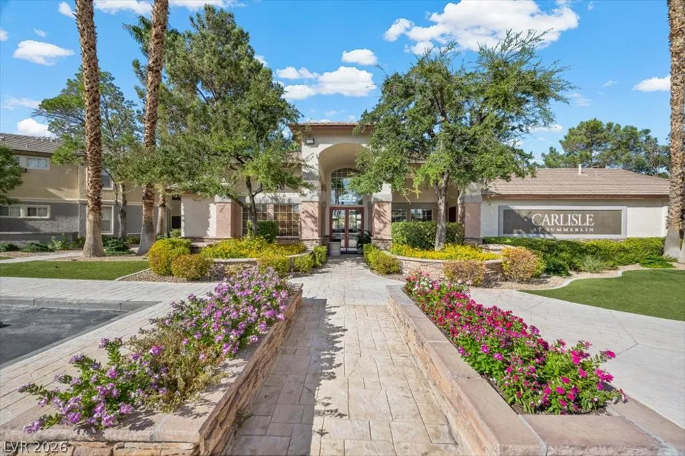1617 Queen Victoria Street #102 Las Vegas, NV 89144