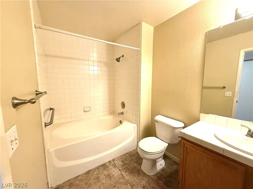 3125 Buffalo Drive #1135 Las Vegas, NV 89128