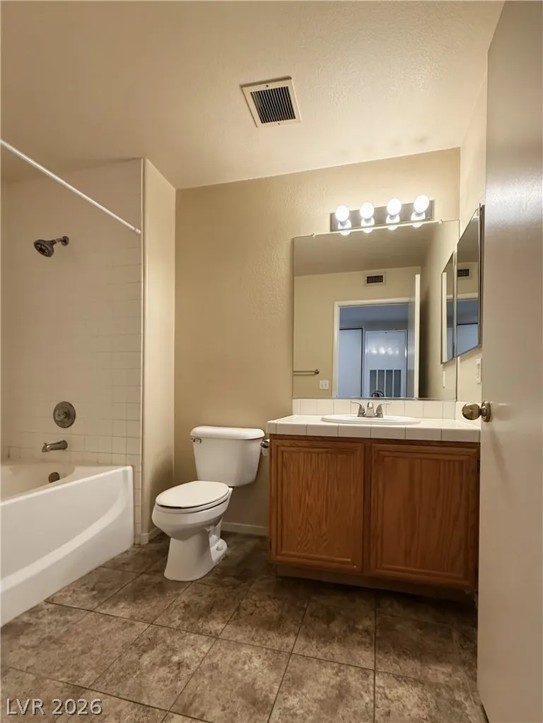 3125 Buffalo Drive #1135 Las Vegas, NV 89128