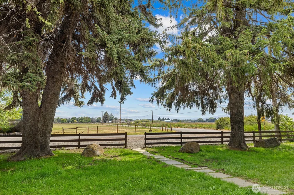 3481 Brown Road Ellensburg, WA 98926