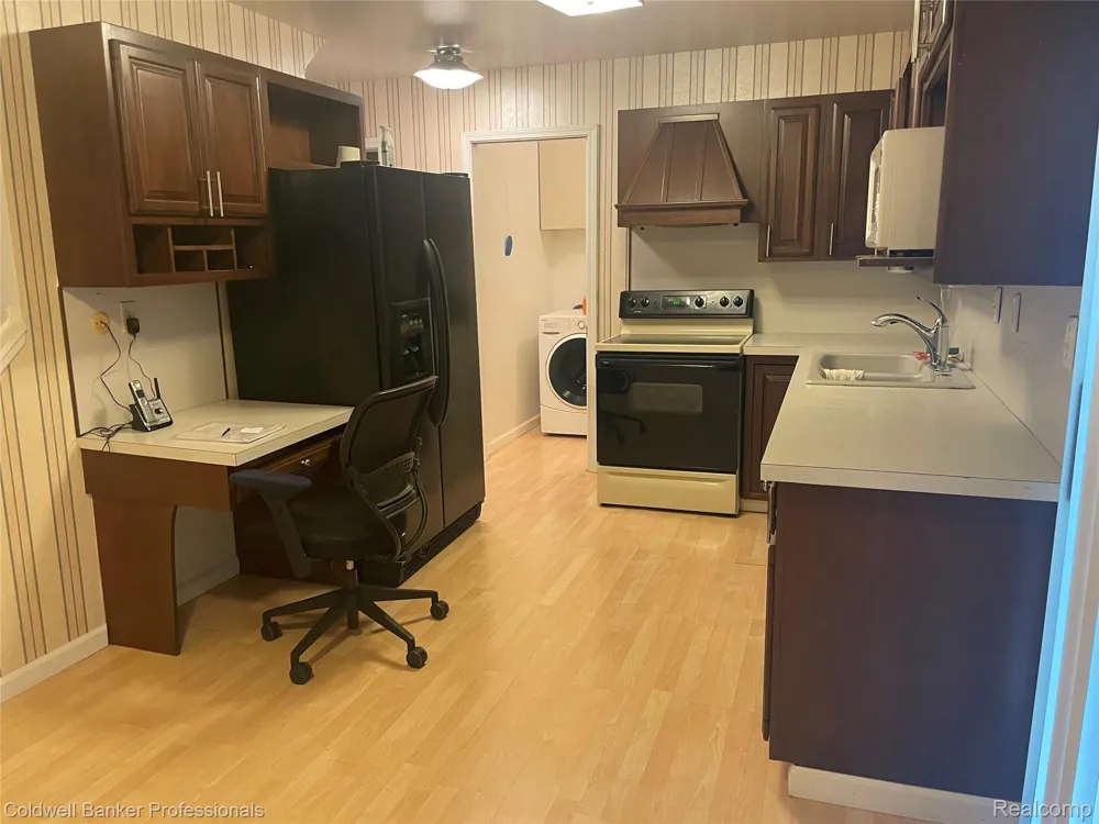 1961 Laurel Oak Drive Flint City, MI 48507