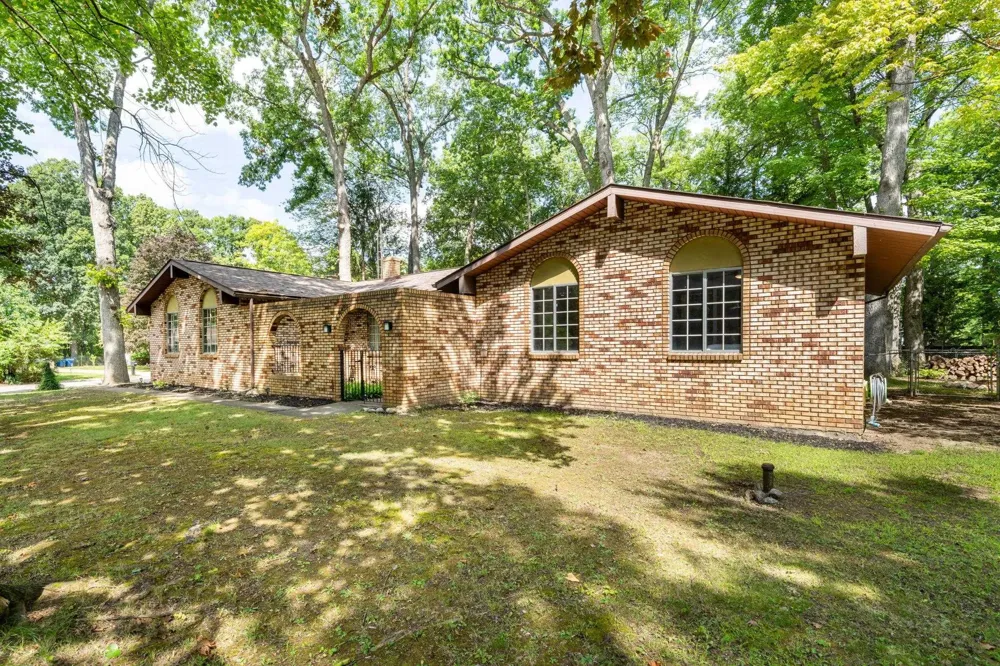 13331 Crane Ridge Drive Fenton Charter Township, MI 48430