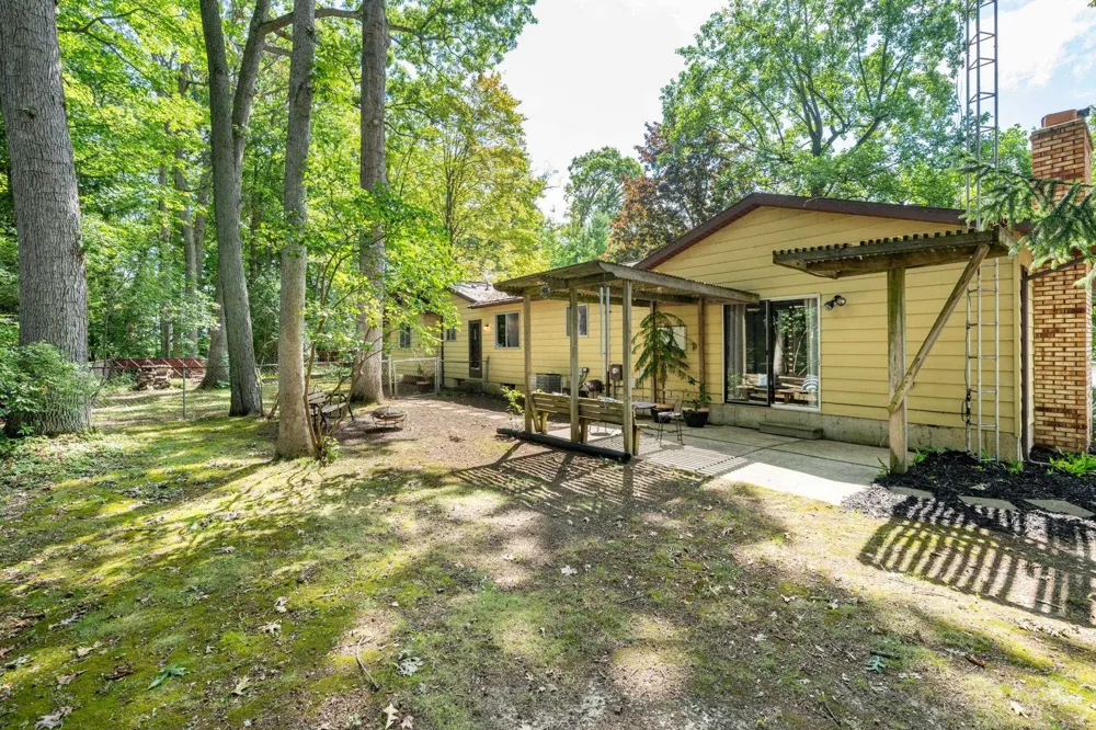 13331 Crane Ridge Drive Fenton Charter Township, MI 48430