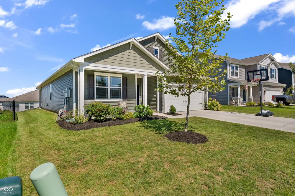 2964 W Patchwork Drive Monrovia, IN 46157