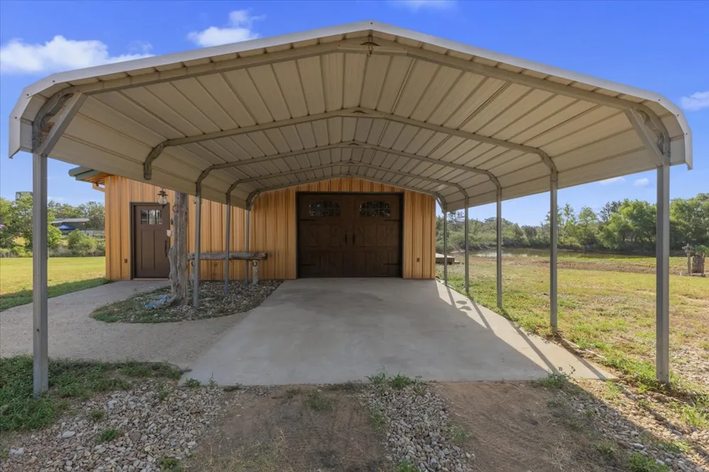 885 State Highway 71 Bastrop, TX 78602