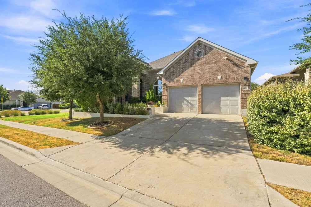 7904 Beacon Knob Way Austin, TX 78744