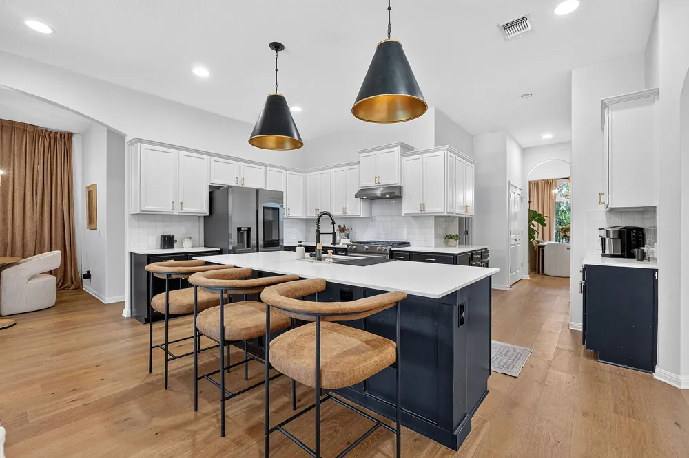 7904 Beacon Knob Way Austin, TX 78744