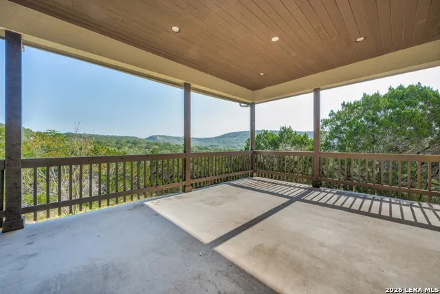 737 Flaman Rd Canyon Lake, TX 78133