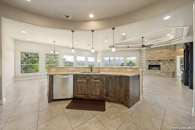 737 Flaman Rd Canyon Lake, TX 78133