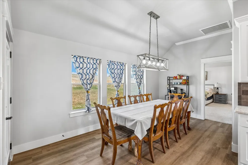 10020 Valley Oak Court Springtown, TX 76082