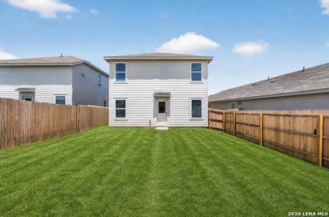 8026 BIGGIO LN Converse, TX 78109