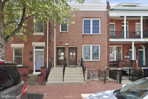 206 MORGAN STREET NW