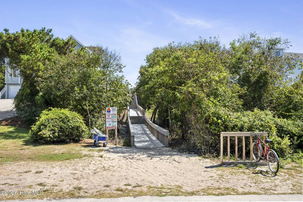104 Wiley Court Emerald Isle, NC 28594