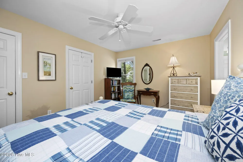 104 Wiley Court Emerald Isle, NC 28594