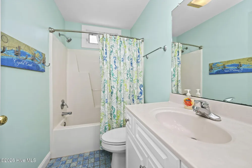 104 Wiley Court Emerald Isle, NC 28594