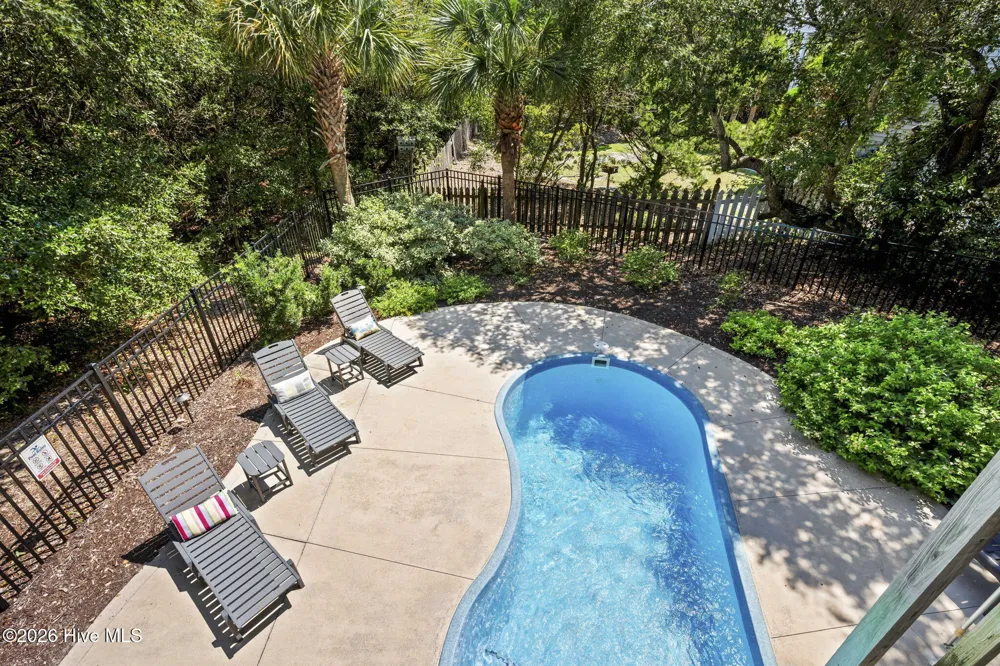 104 Wiley Court Emerald Isle, NC 28594