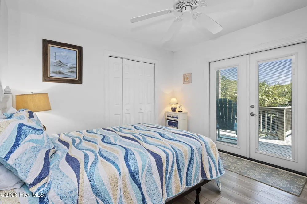 104 Wiley Court Emerald Isle, NC 28594