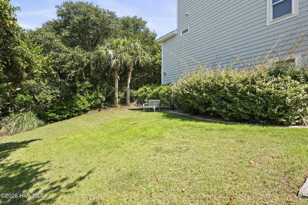 104 Wiley Court Emerald Isle, NC 28594