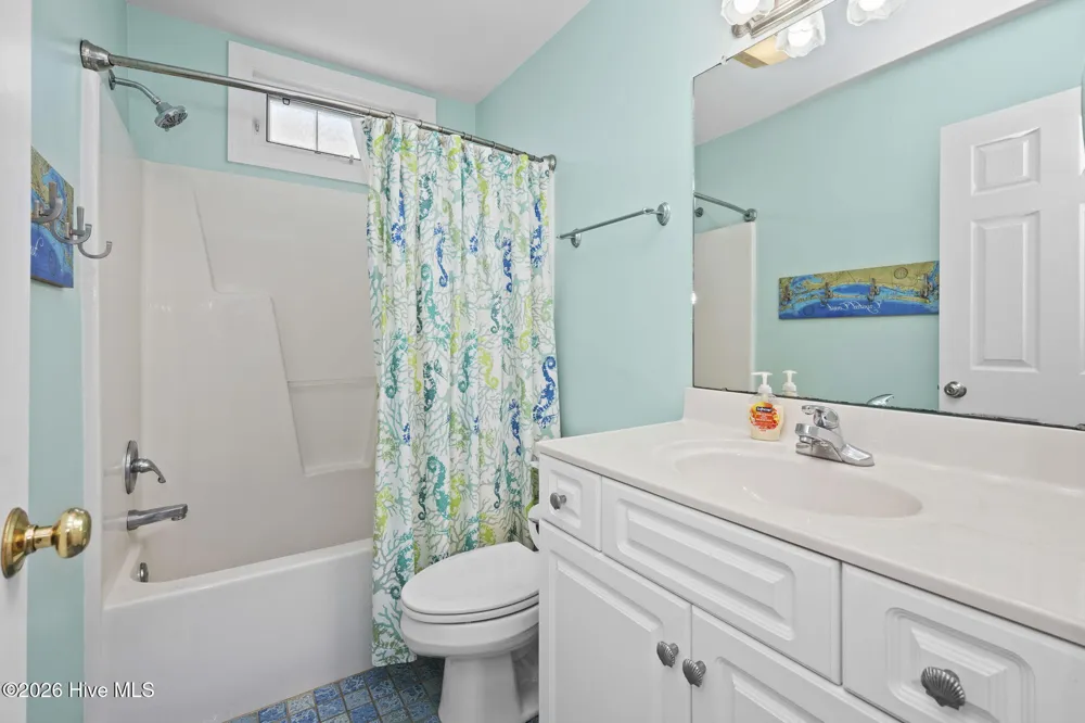 104 Wiley Court Emerald Isle, NC 28594