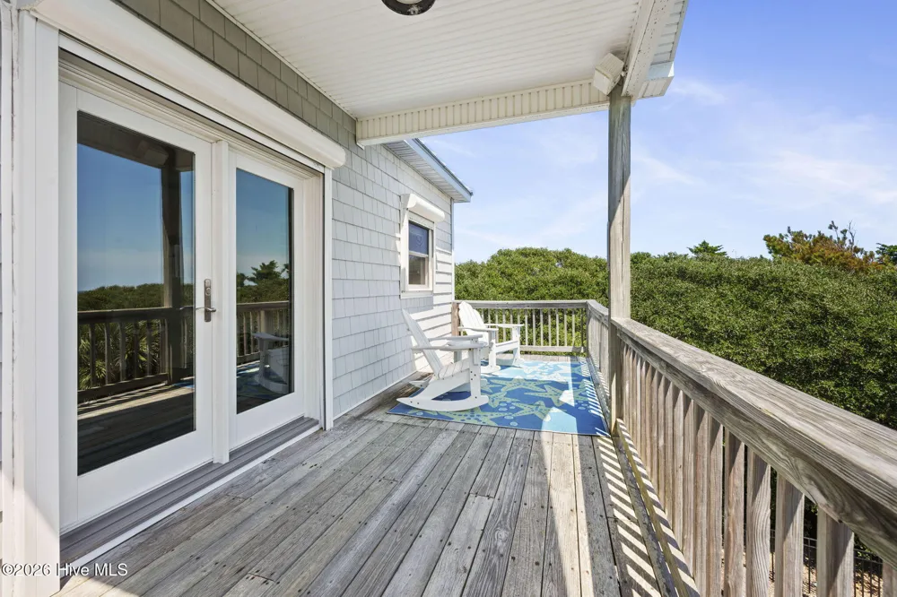 104 Wiley Court Emerald Isle, NC 28594