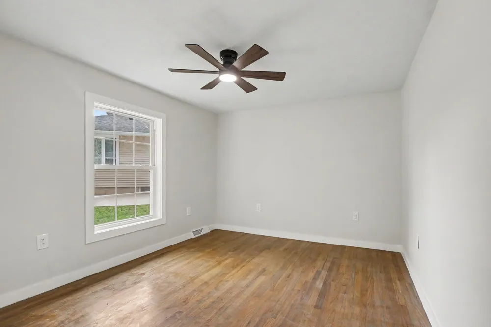 133 W 2nd Street Gladwin, MI 48624