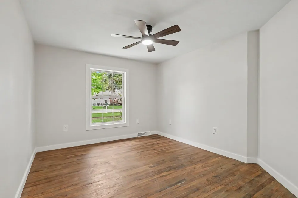 133 W 2nd Street Gladwin, MI 48624