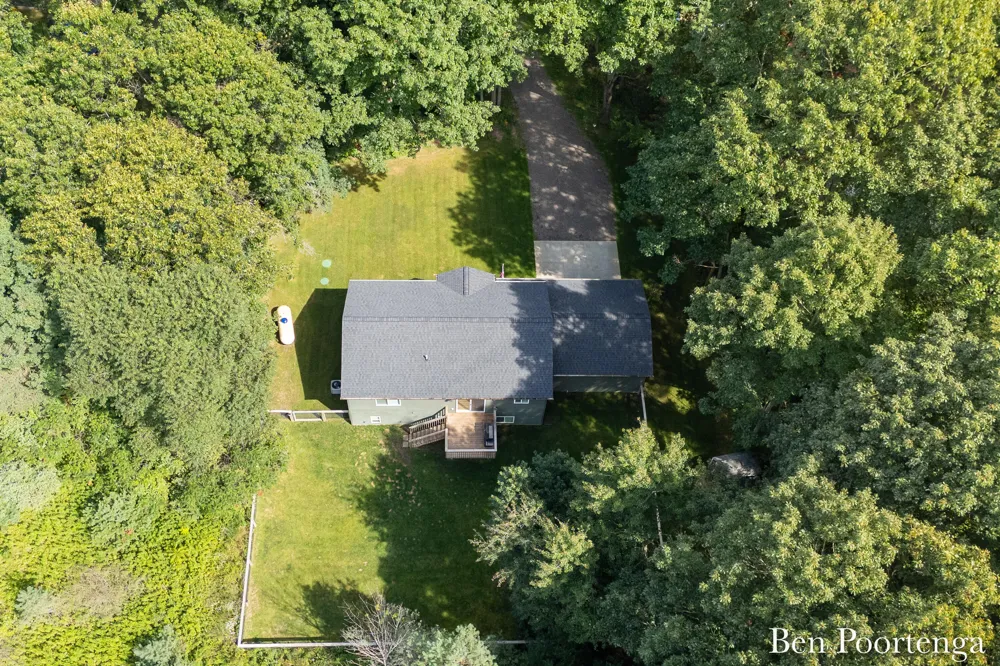 11637 Crimson Creek Drive Gowen, MI 49326