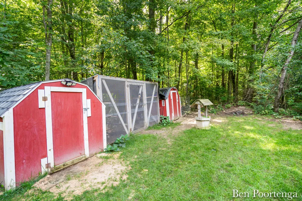 11637 Crimson Creek Drive Gowen, MI 49326