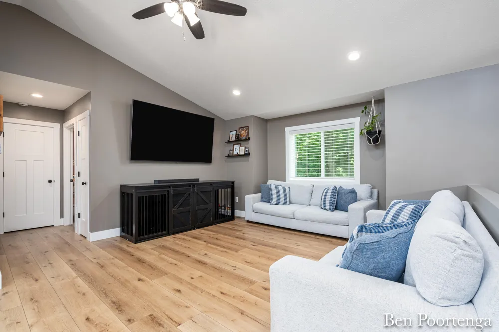 11637 Crimson Creek Drive Gowen, MI 49326
