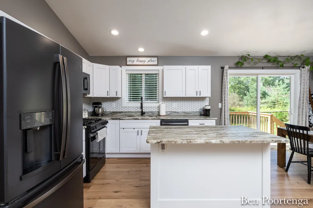 11637 Crimson Creek Drive Gowen, MI 49326