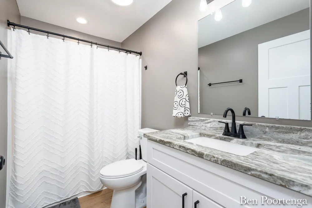 11637 Crimson Creek Drive Gowen, MI 49326