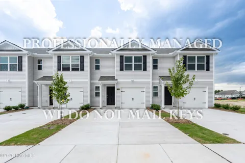 7253 Longleaf Road