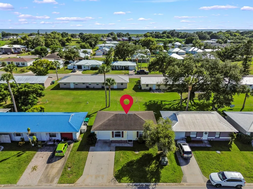 5200 SE 42nd Trace Okeechobee, FL 34974