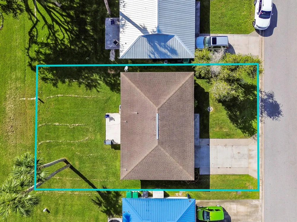 5200 SE 42nd Trace Okeechobee, FL 34974