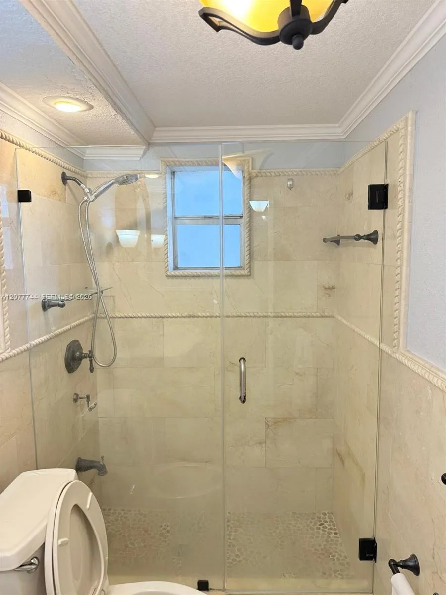 9357 Fontainebleau Blvd #D104 Miami, FL 33172