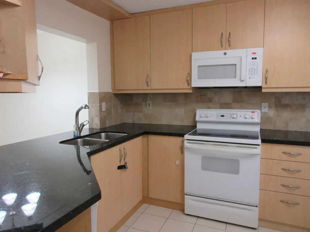 9180 NW 40th Street #9180 Coral Springs, FL 33065
