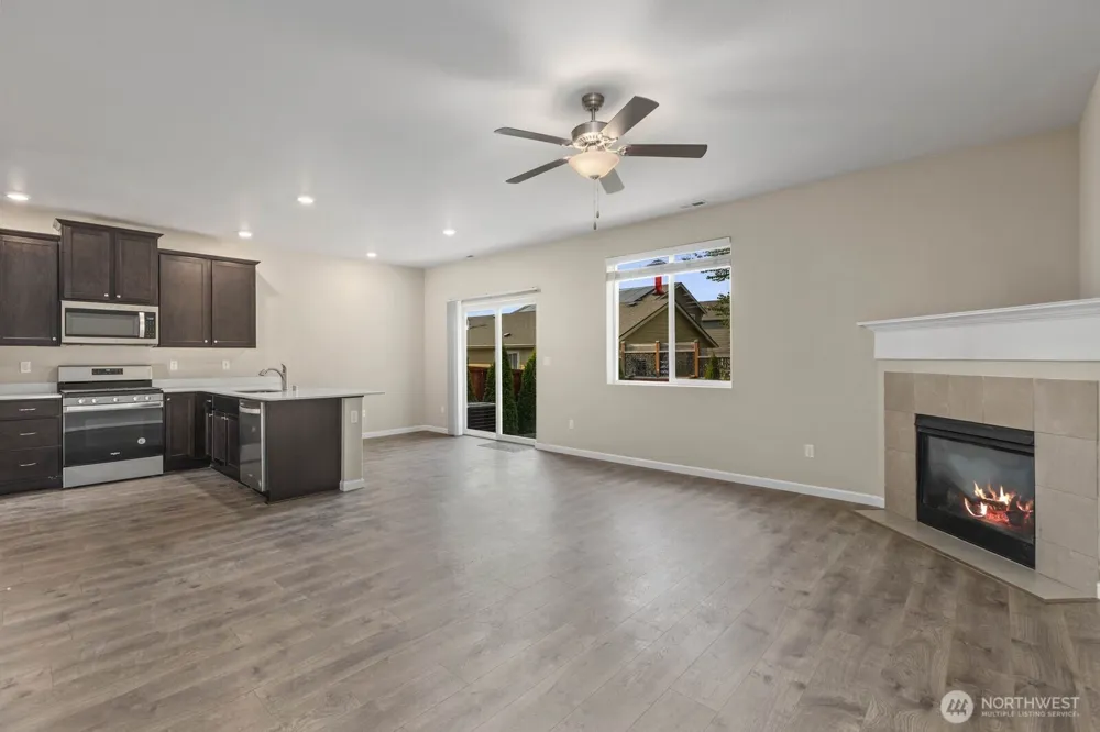 8533 55th Place NE Marysville, WA 98270