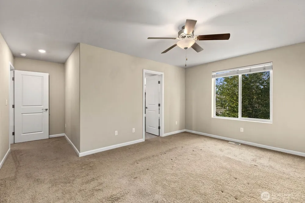 8533 55th Place NE Marysville, WA 98270