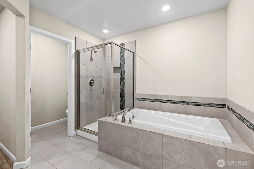8533 55th Place NE Marysville, WA 98270